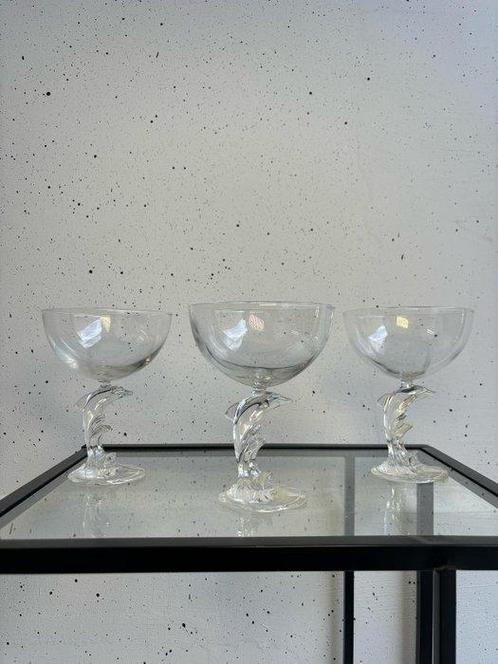 Verre à vin (3) - Cristal dArques Durand Luminarc Dolfijn, Antiek en Kunst, Curiosa en Brocante