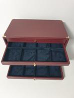Accessoires. Burgundy eco-leather coin cabinet for 48 places