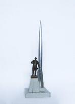 Composition vintage sur bureau de Konstantin Tsiolkovsky -, Antiek en Kunst