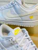 Nike - Veterschoenen - Maat: EU 42.5, Nieuw