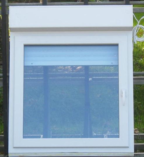 pvc raam , chassis 96 x 116 creme / zilvergrijs met rolluik, Doe-het-zelf en Bouw, Raamkozijnen en Schuifdeuren, Inclusief glas
