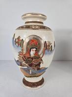 Vase - Faïence - Japon (Sans Prix de Réserve)