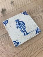 Carreau - Ancien carreau Delft bleu avec un noble en costume