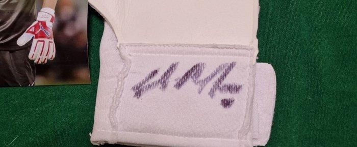 Gianluigi Buffon - 2026 - Keepershandschoenen, Verzamelen, Overige Verzamelen