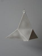 NO RESERVE 2025 - 82 Hangende veelvlakkige stervorm