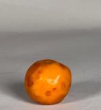 Figuur - Large natural amber bead - Amber - China - Qing