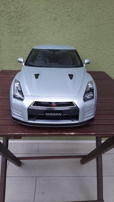 Eaglemoss 1:8 - Model sportwagen - Nissan GTR - Snel en, Hobby & Loisirs créatifs, Voitures miniatures | 1:5 à 1:12