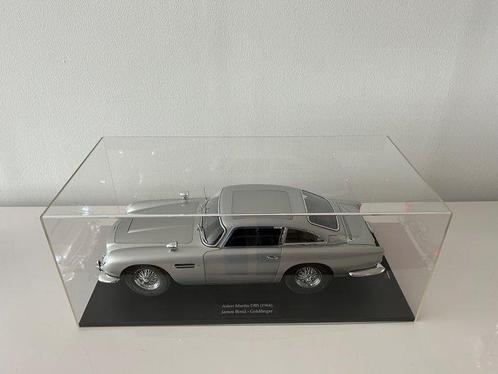 Eaglemoss - 1:8 - Aston Martin DB5 James Bond 007, Hobby en Vrije tijd, Modelauto's | 1:5 tot 1:12