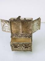 Hanau - Armoire - Argent 800 - Miniature de commode argentée