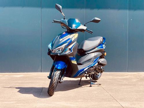 GTS Sirocco - NIEUWE KLEUR- 50CC, Fietsen en Brommers, Brommers | Overige merken, Nieuw