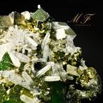 PREMIUM - specimen pyriet en kwarts - ongelooflijk, Verzamelen, Mineralen en Fossielen