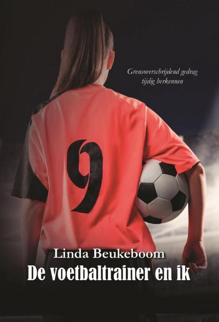 De voetbaltrainer en ik 9789464497588 Linda Beukeboom, Boeken, Kinderboeken | Jeugd | 13 jaar en ouder, Zo goed als nieuw, Verzenden