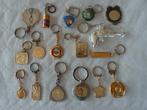 Themacollectie - 175 vintage metalen sleutelhangers voor de