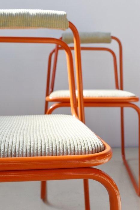 Equilibri-furniture - Giancarlo Cutello - Stoel (2) - glitch, Antiek en Kunst, Kunst | Designobjecten