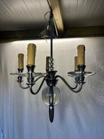 Lampe - Suspension unique avec un grand globe en verre et un