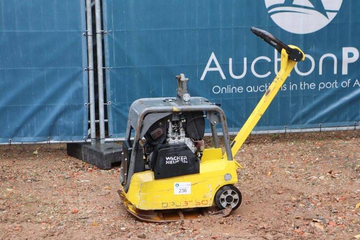 Veiling: Trilplaat Wacker Neuson DPU3750 Diesel 4.2kW 2016, Articles professionnels, Machines & Construction | Autre, Enlèvement