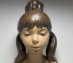 Lladró - Figurine - Very Large Ceramic Bust of a Girl -