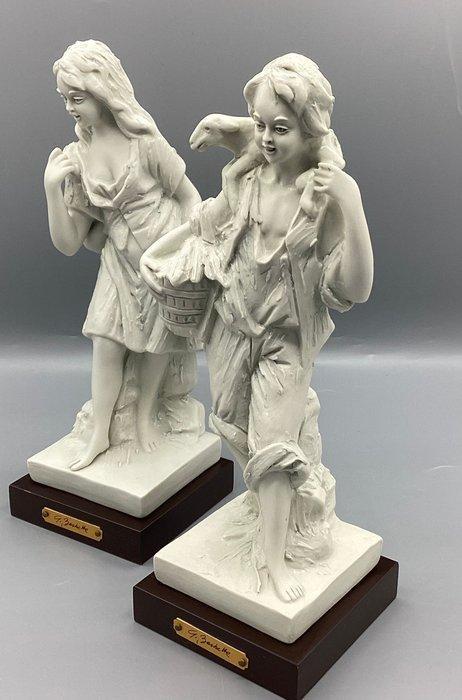 Collezione Flavia - Porcellana Vera - Beeldje - Figure, Antiek en Kunst, Antiek | Glaswerk en Kristal