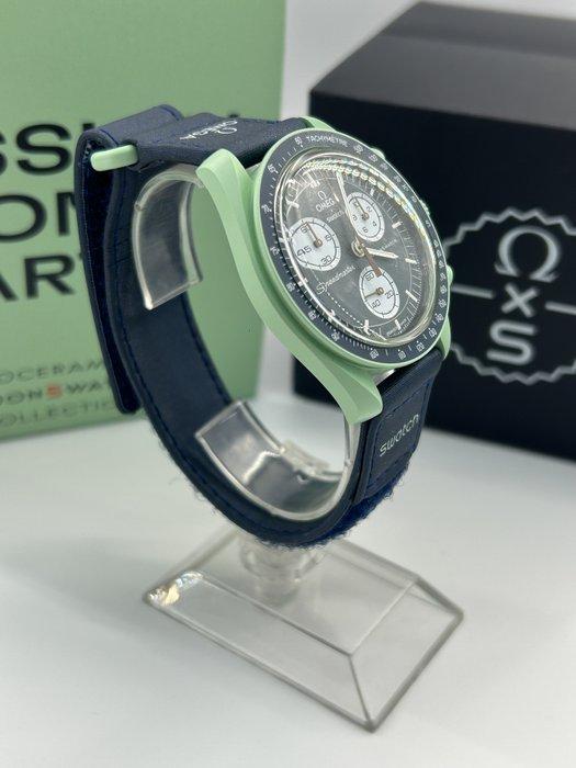 Omega x Swatch - MoonSwatch - Mission on Earth - Zonder, Handtassen en Accessoires, Horloges | Heren