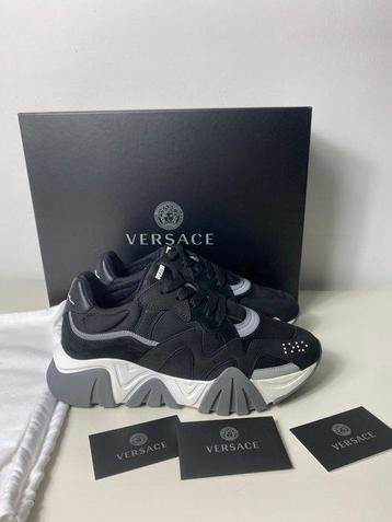 Versace - Sneakers - Taille : EU 42 - Neuf avec étiquette beschikbaar voor biedingen