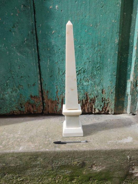 Figuur - Obelisk in Carraras wit marmer, Antiek en Kunst, Curiosa en Brocante
