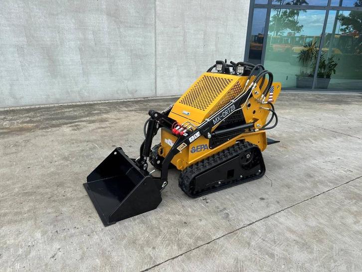 Veiling: Schranklader AGT MX-CRT23 Benzine 2025 met Pelikaan, Zakelijke goederen, Machines en Bouw | Kranen en Graafmachines, Ophalen