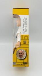 Paus Franciscus – officiële Vaticaanse pop – geautoriseerd