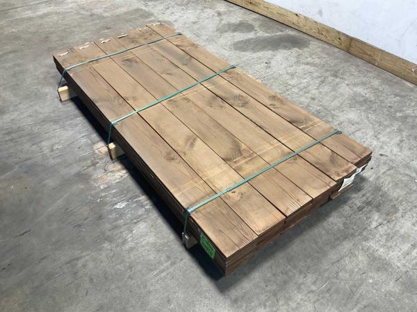 Veiling - 54x Grenen schuttingplanken KDI bruin 200x16x1,5cm, Doe-het-zelf en Bouw, Hout en Planken, Nieuw