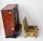 Sieradendoos (2) - juwelenvitrine met dioramadeurtjes -