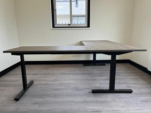 Nieuw Verstelbaar Hoekbureau - Gratis Levering, Huis en Inrichting, Bureaus, Bureau, Nieuw, In hoogte verstelbaar, Verzenden