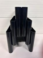 Kartell - Giotto Stoppino - Tijdschriftenhouder - Plastic, Antiek en Kunst