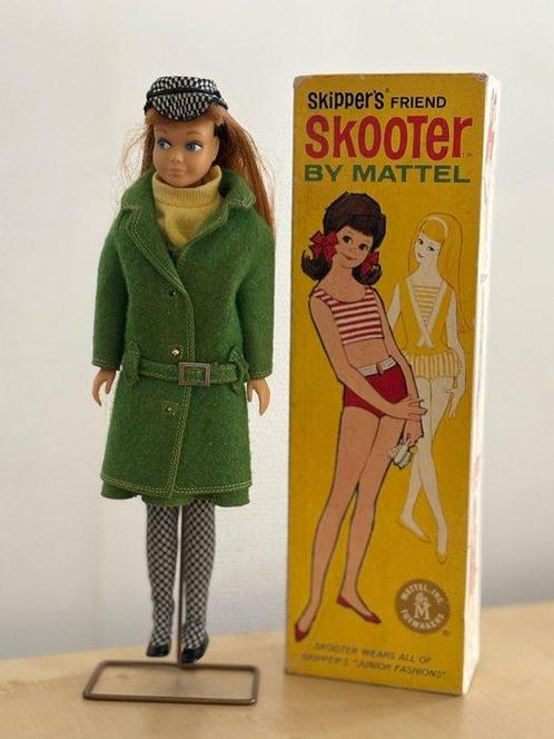 Mattel  - Poupée Barbie Skooter Stock No. 1040 Brunette, Antiek en Kunst, Antiek | Speelgoed