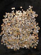 Wereld. A Huge 4.1kg Lot of World Coins  (Zonder, Postzegels en Munten