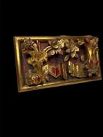 Panneau en bois sculpté laqué et doré - Chine - Dynastie, Antiquités & Art