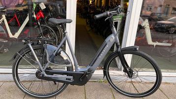 Gazelle Grenoble C8 HMB Elektrische damesfiets maat 49, Zo goed als nieuw, Gazelle