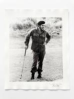Alberto Korda (1928-2001). - (XXL)  Che Guevara jugando al, Antiek en Kunst
