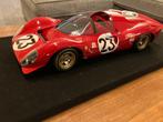 Altaya 1:8 - Model raceauto - Ferrari - 330 P4, Hobby en Vrije tijd, Modelauto's | 1:5 tot 1:12, Nieuw