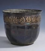 Jardinière - Cachepot Art Nouveau en laiton patiné avec, Antiek en Kunst
