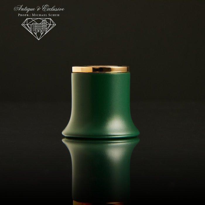 Rolex 2025 Monocle Loupe - Exclusive & High Price Watch, Antiquités & Art, Antiquités | Assiettes décoratives & Carrelages