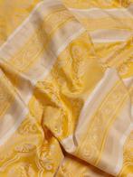 Luce e decoro – Tessuto Molteni damascato anni ’80 -