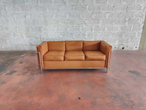 Cassina - Le Corbusier - Canapé - LC2 - aniline, Antiek en Kunst, Kunst | Designobjecten