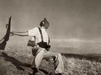 Robert Capa (1913-1954) / Pix. - Death of a loyalist