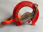 Raadvad - Ove Larsen - Broodsnijmachine - 294 - IJzer