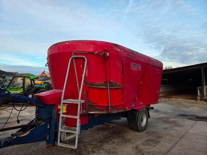 Siloking TrailedLine Duo 3022-22, Articles professionnels, Agriculture | Outils, Enlèvement