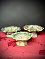 Sans réserve - 3 assiettes Bencharong chinoises « Lai Nam, Antiquités & Art