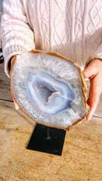 Agaat Vrije-vormige Drusecluster op metalen sokkel - Hoogte: