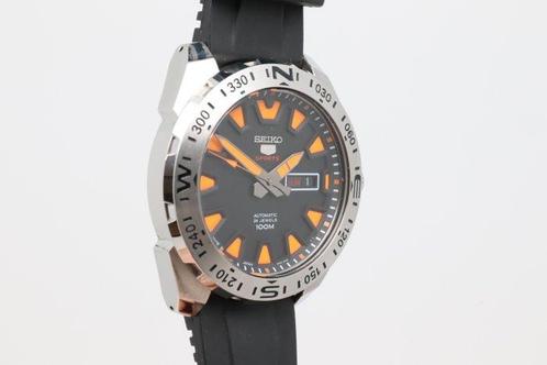 Seiko - Seiko 5 - Zonder Minimumprijs - SRP741J1 | 4R36-04V0, Handtassen en Accessoires, Horloges | Antiek