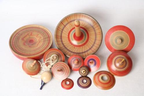 traditional Japanese koma (spinning tops)  - Pop - Japan, Antiek en Kunst, Antiek | Overige Antiek