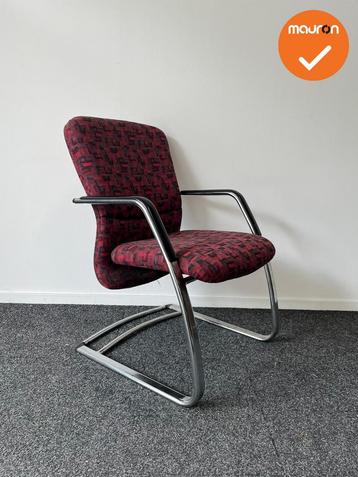 Slede Vergaderstoel - Rode geblokte stoffering - Met een chr, Articles professionnels, Ophalen of Verzenden, Stoel