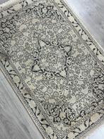 Keshan - Vloerkleed - 122 cm - 78 cm - zijde, Nieuw